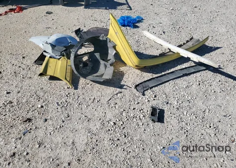 1997 BMW 318 Ic Automatic z USA, uszkodzony, nr VIN WBABH8322VEY11853